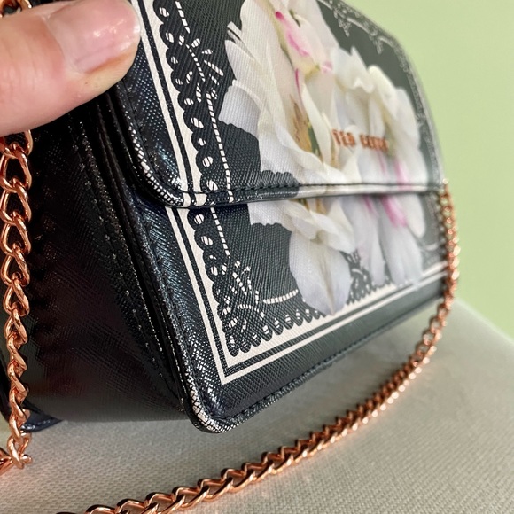 Ted Baker Flower Purse - Picture 5 of 7